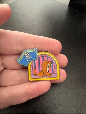 Tokyo Disney Resort Theme Park Mystery Collection - Pirates of The Caribbean Pin